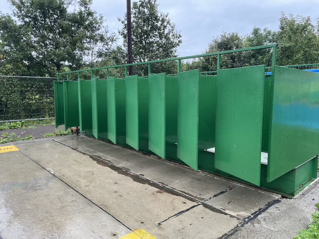 Will there be the longdrops at The Pilton Party?